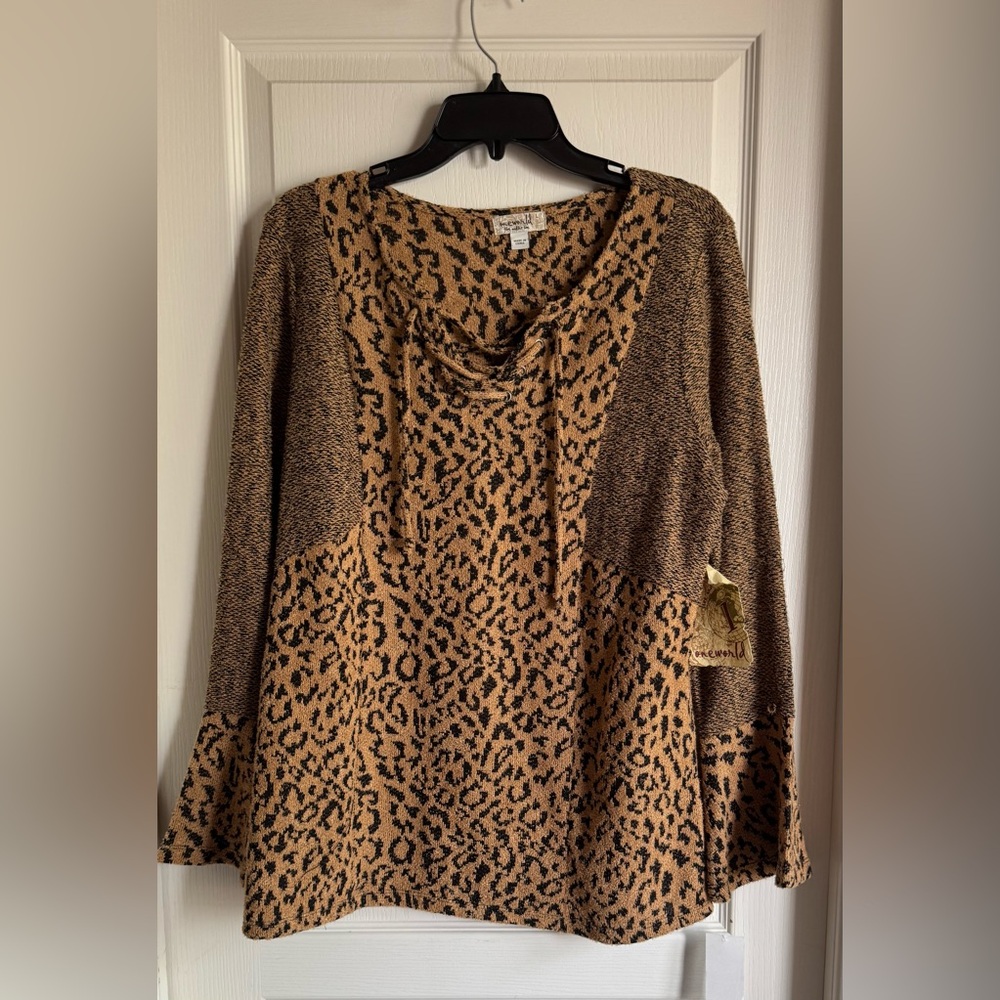 ONE WORLD Animal Cheetah Print Knit Top NEW Large